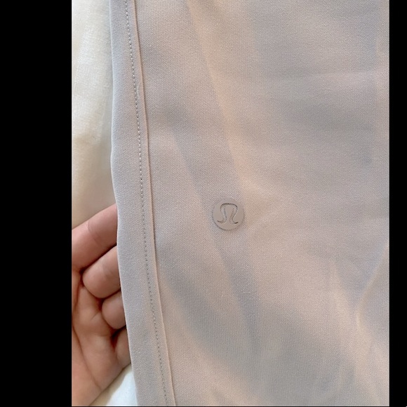 Lululemon Women’s Joggers - Picture 5 of 5